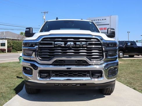 Used 2025 RAM 2500 Big Horn image 6