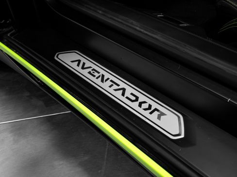 Used 2015 Lamborghini Aventador LP 700-4 image 59