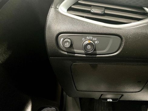 Used 2023 Chevrolet Malibu LT image 16