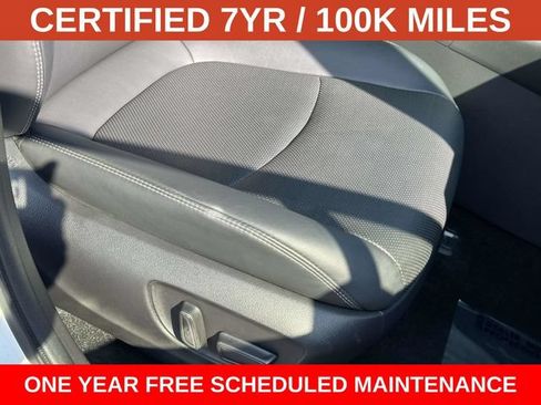 Used 2023 Toyota RAV4 Limited AWD/4WD image 10