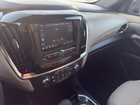 Certified 2023 Chevrolet Traverse LS w/ LPO, Floor Liner Package AWD/4WD image 21