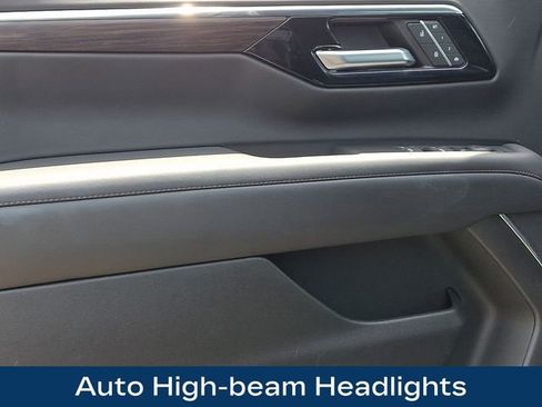 Used 2025 Chevrolet Tahoe Z71 AWD/4WD image 20