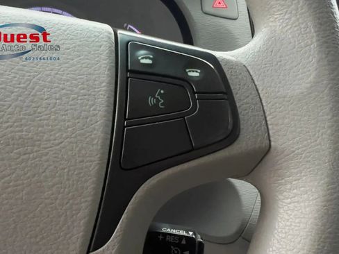 Used 2011 Toyota Sienna LE w/ Towing Pkg FWD image 27