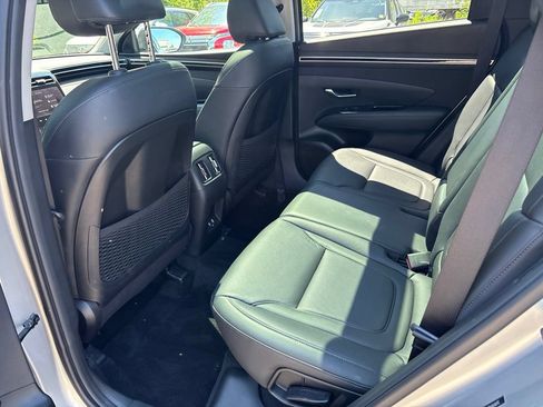 Used 2023 Hyundai Tucson Limited AWD/4WD image 17