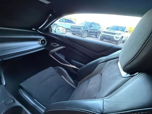 Used 2017 Chevrolet Camaro SS image 43