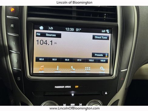 Used 2016 Lincoln MKX Select FWD image 19