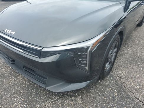 Used 2025 Kia K4 FWD image 12