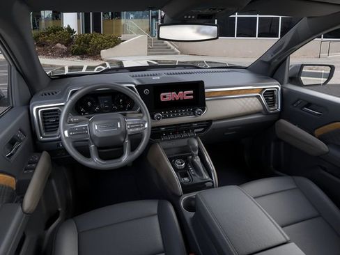 New 2026 GMC Canyon Denali image 15