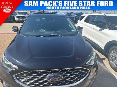 Used 2022 Ford Edge Titanium w/ Equipment Group 301A AWD/4WD image 2