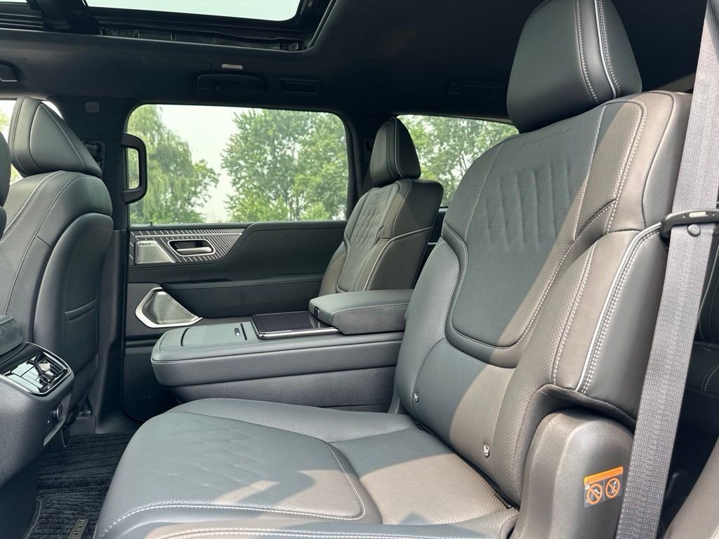New 2027 INFINITI QX80 Autograph AWD/4WD image 30
