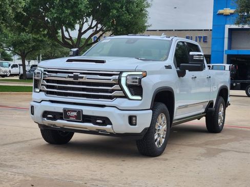 New 2026 Chevrolet Silverado 2500 High Country w/ High Country Premium Package AWD/4WD image 12