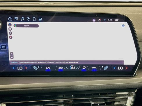 Used 2025 Chevrolet Traverse LT FWD image 22