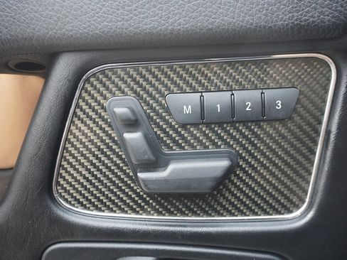 Used 2016 Mercedes-Benz G 63 AMG G 63 AMG image 42