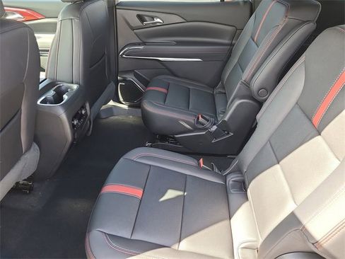 New 2026 Chevrolet Traverse RS image 16