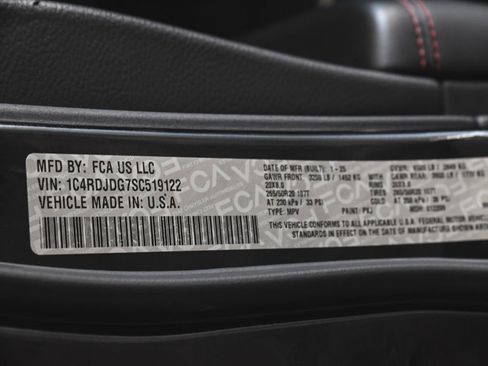 Used 2025 Dodge Durango GT AWD/4WD image 13
