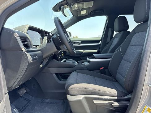 New 2026 GMC Terrain Elevation w/ Technology Package II FWD image 19