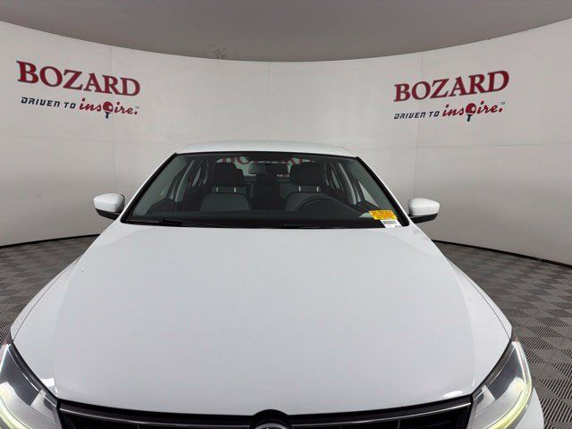 Used 2018 Volkswagen Jetta S FWD image 4