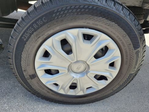 Used 2024 Ford Transit 250 Low Roof w/ Exterior Upgrade Package RWD image 9