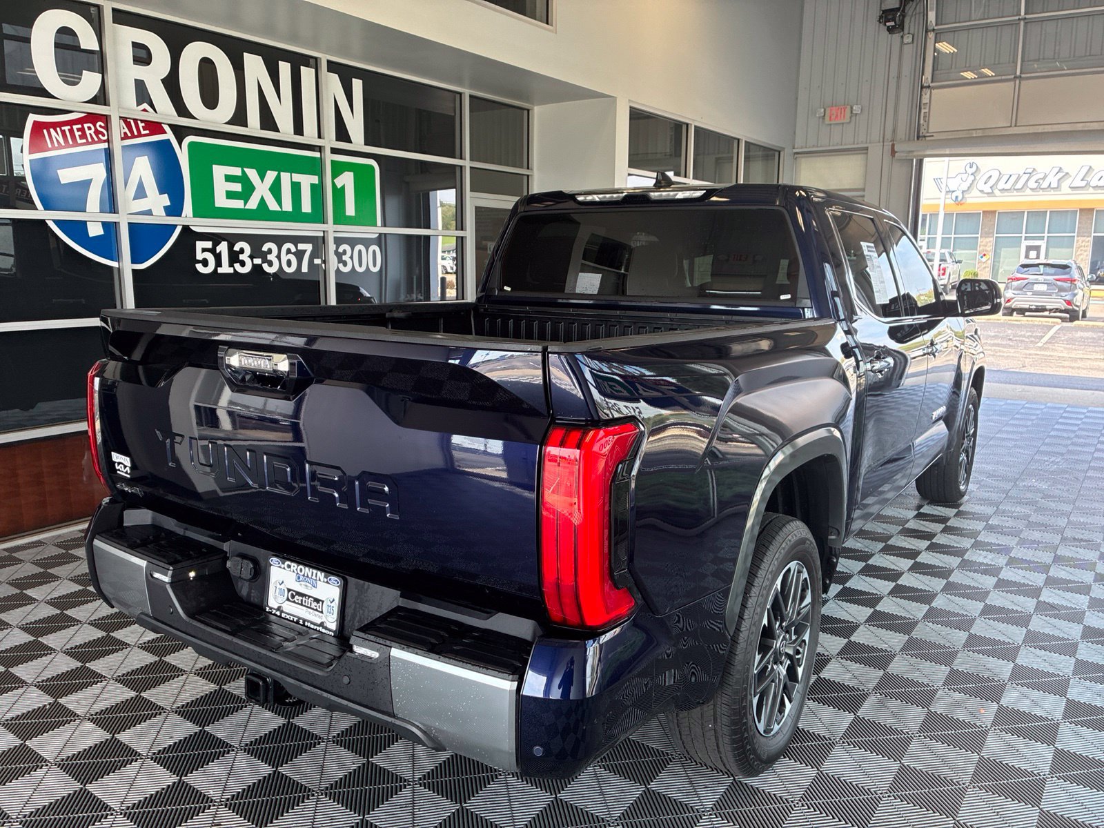 Used 2026 Toyota Tundra Limited AWD/4WD image 6