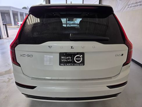 New 2026 Volvo XC90 B6 Ultra w/ Protection Package Premier AWD/4WD image 6