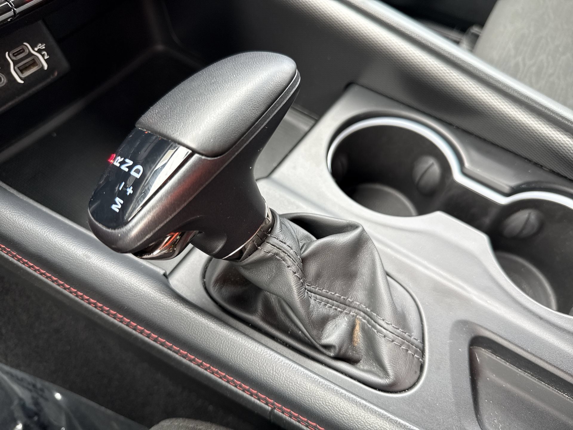 Used 2025 Dodge Durango GT AWD/4WD image 21