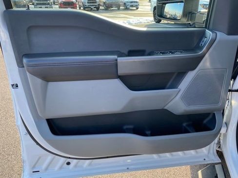 Used 2025 Ford F250 XLT image 10