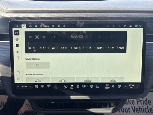Used 2023 Rivian R1S Adventure AWD/4WD image 17