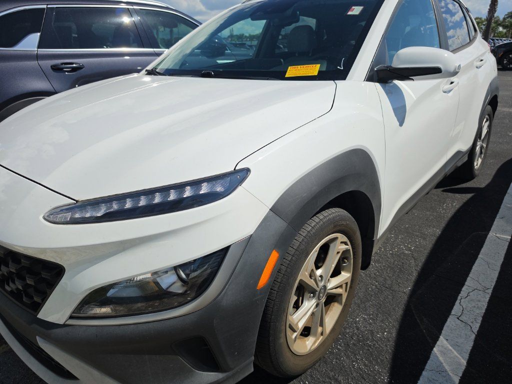 Used 2023 Hyundai Kona SEL w/ Cargo Package AWD/4WD image 6