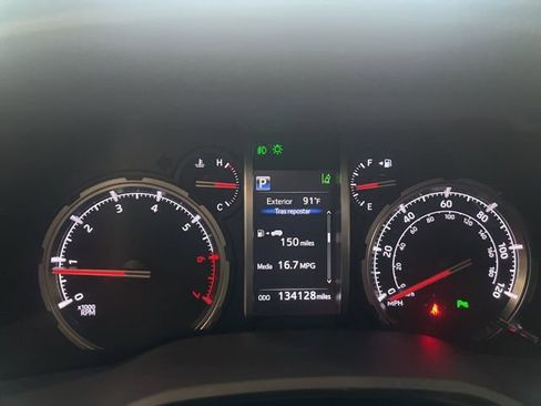 Used 2020 Toyota 4Runner Limited image 17