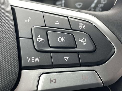 New 2026 Volkswagen Atlas SE FWD image 23