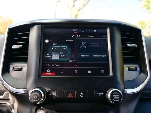 Used 2024 RAM 3500 Big Horn image 21