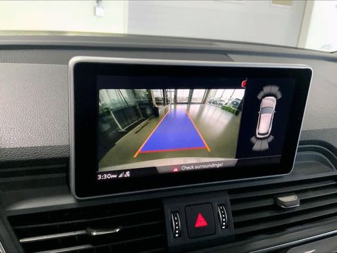 Used 2019 Audi Q5 2.0T Premium Plus w/ Premium Plus Package image 24