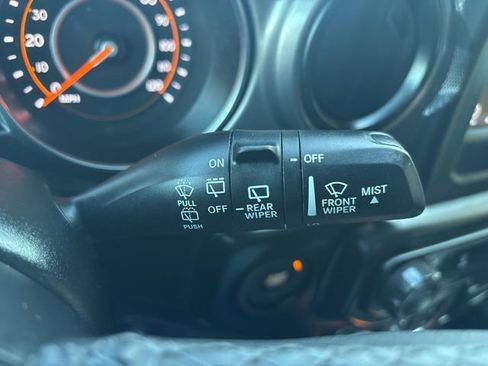 Used 2023 Jeep Wrangler Sport S image 35