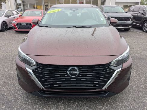 Used 2025 Nissan Sentra SV FWD image 9