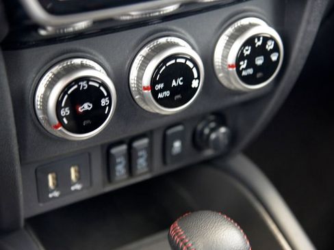 Used 2024 Mitsubishi Outlander Sport ES image 24