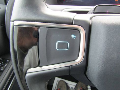 Used 2025 Ford Expedition Platinum AWD/4WD image 32