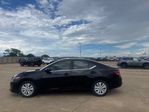 Certified 2024 Nissan Sentra S FWD image 14