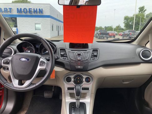 Used 2015 Ford Fiesta SE FWD image 14