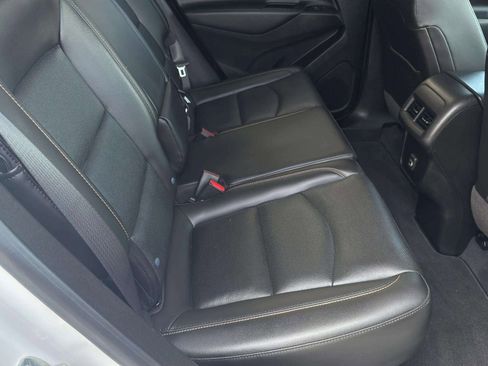 Used 2021 Chevrolet Equinox LT image 26