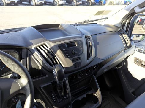 Used 2019 Ford Transit 150 XL image 12