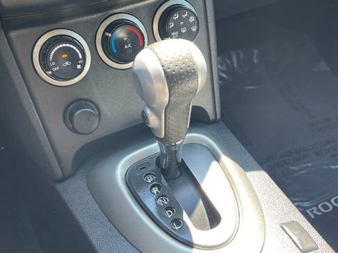 Used 2014 Nissan Rogue S w/ Convenience Package image 11