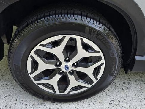 Used 2020 Subaru Forester Premium w/ Popular Package #1 AWD/4WD image 12