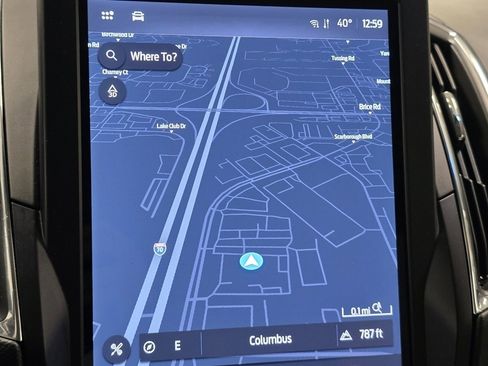 Used 2022 Ford Edge Titanium w/ Equipment Group 301A image 3