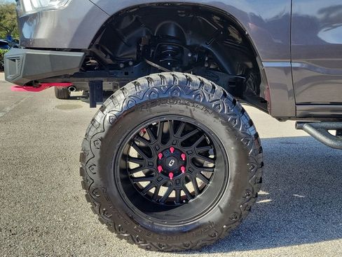 Used 2020 RAM 1500 Big Horn image 6