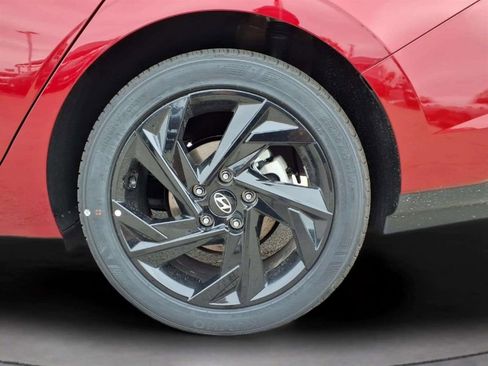 New 2026 Hyundai Elantra Sport image 14