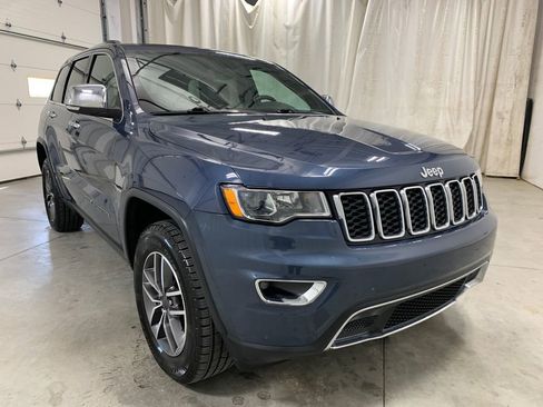 Used 2021 Jeep Grand Cherokee Limited AWD/4WD image 14