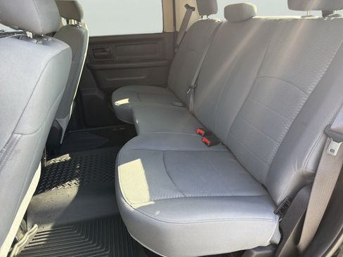 Used 2020 RAM 1500 Express w/ Express Value Package RWD image 19
