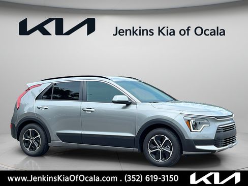 New 2026 Kia Niro LX FWD image 1