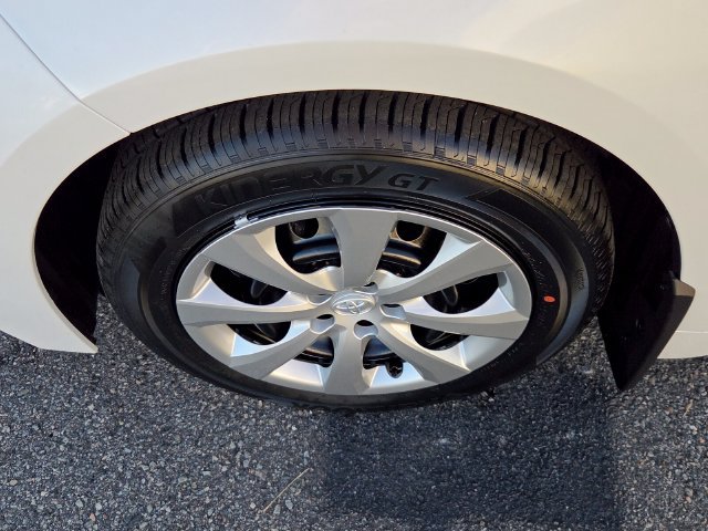 New 2027 Toyota Corolla LE FWD image 3