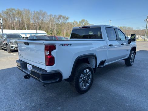 New 2026 Chevrolet Silverado 2500 Custom w/ Custom Value Package image 5